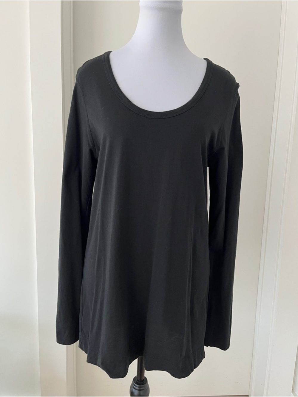 LILLA P 100% Pima Cotton Long Sleeve Scoop Neck T-Shirt Basic Casual Minimalist